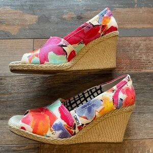 Toms Floral Wedge Espadrilles 7.5